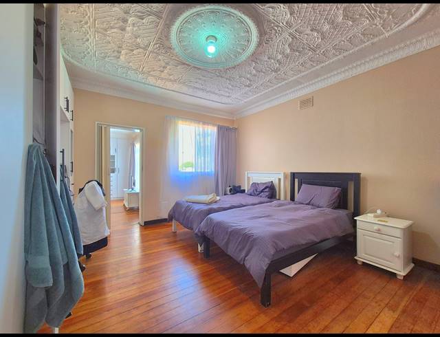 5 BEDROOM HOUSE FOR SALE IN BRENTHURST